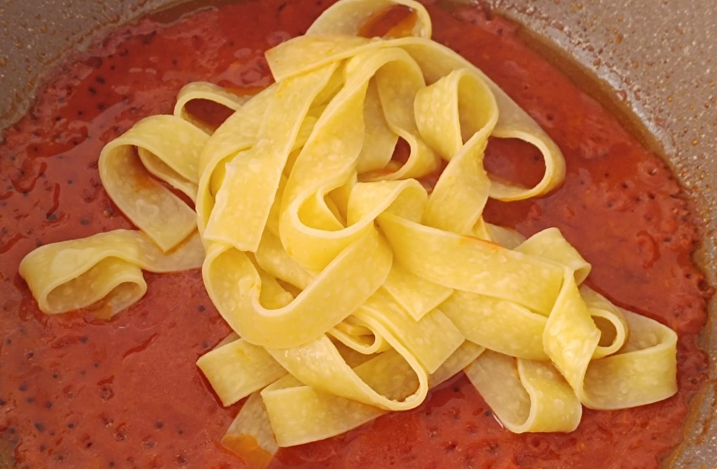 pasta-al-sugo-!-click