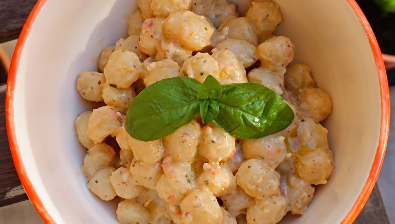 gnocchetti-ricotta-noci-e-pomodorini-ricetta