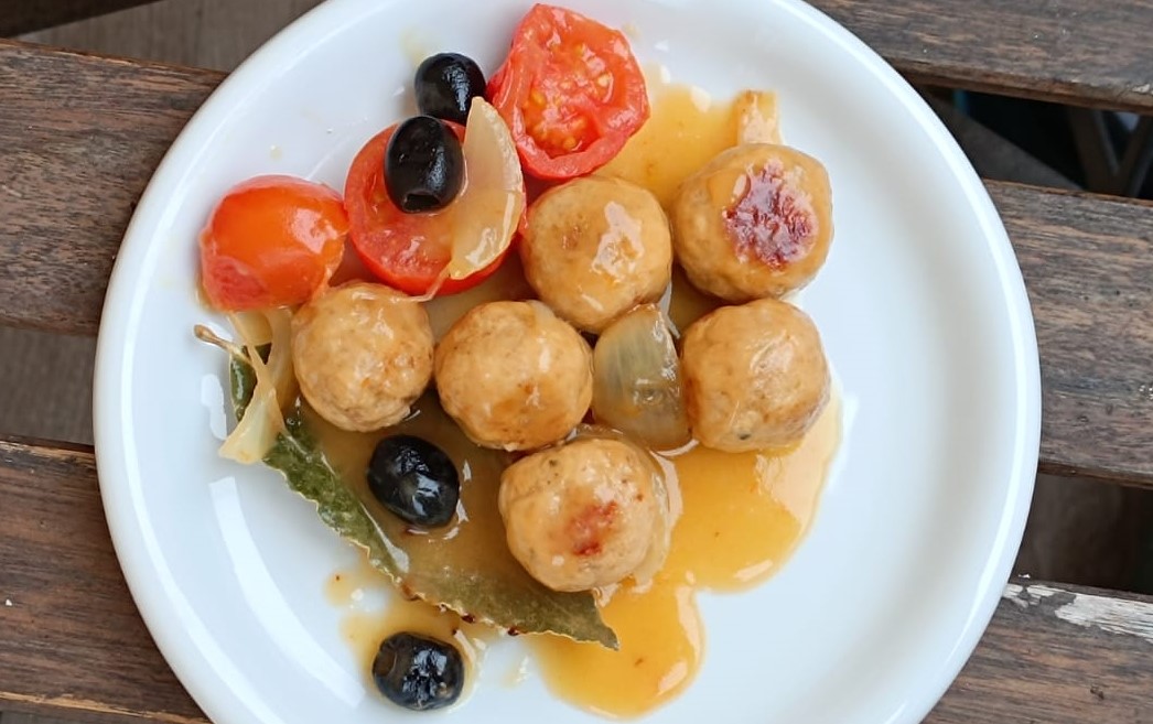 polpettine-di-pollo-in-umido-ricetta