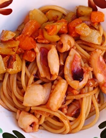 spaghetti-con-i-moscardini-ricetta