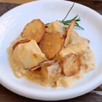 baccalà-con-chips-di-topinambur-ricetta