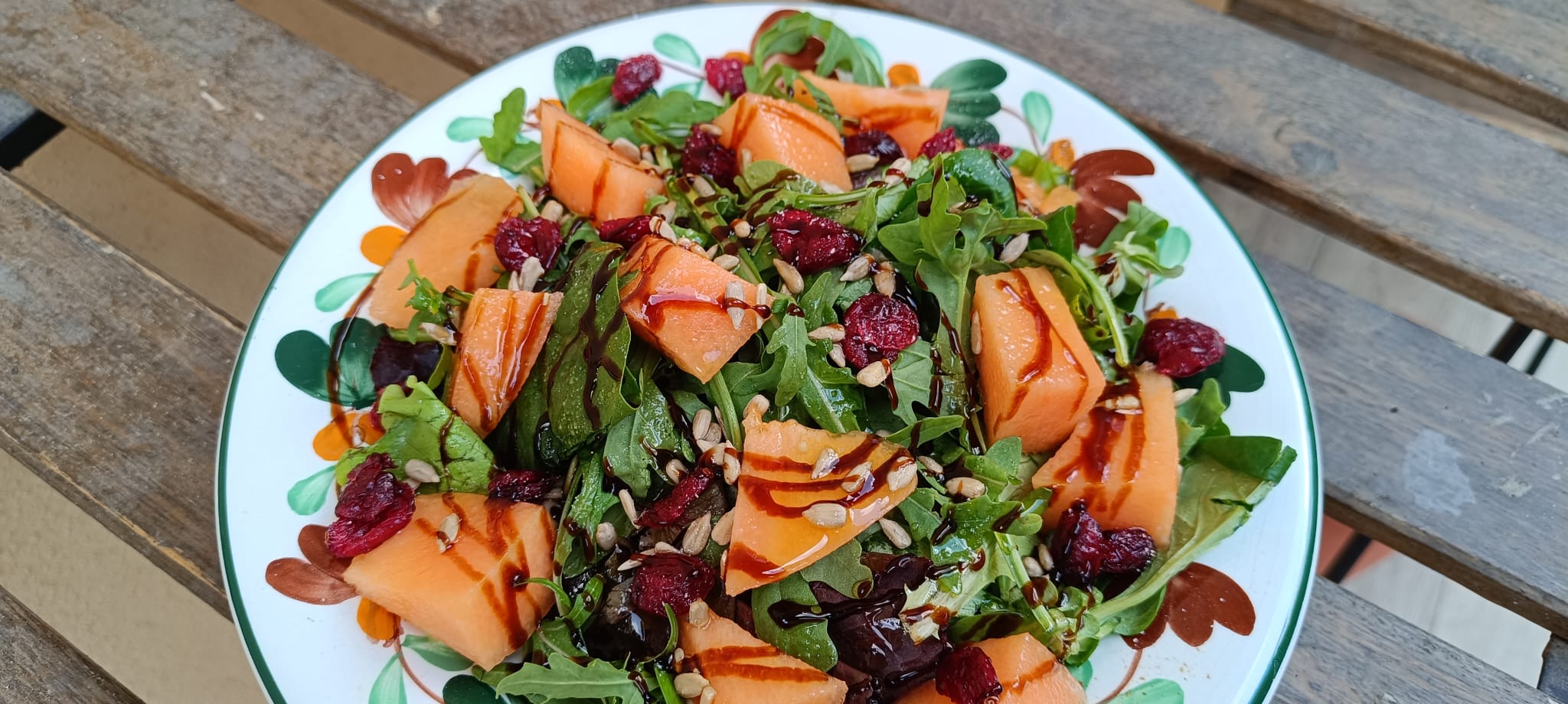 insalata-melone-e-mirtilli-ricetta