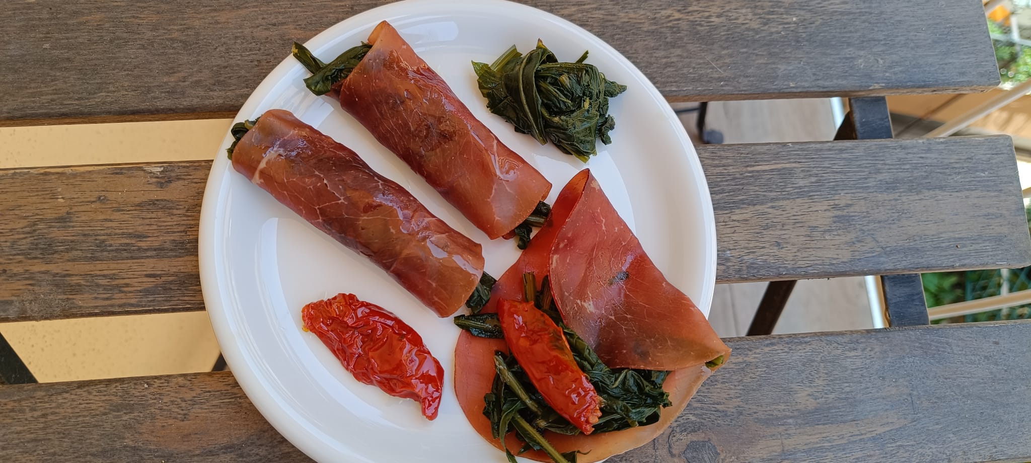 involtini-bresaola-cicoria-ricetta